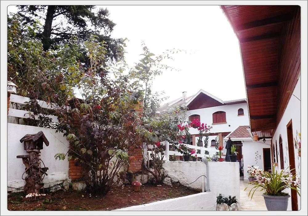 Pousada Das Rosas Campos do Jordao Guest house