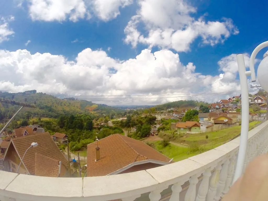 Pousada Das Rosas Campos do Jordao Guest house